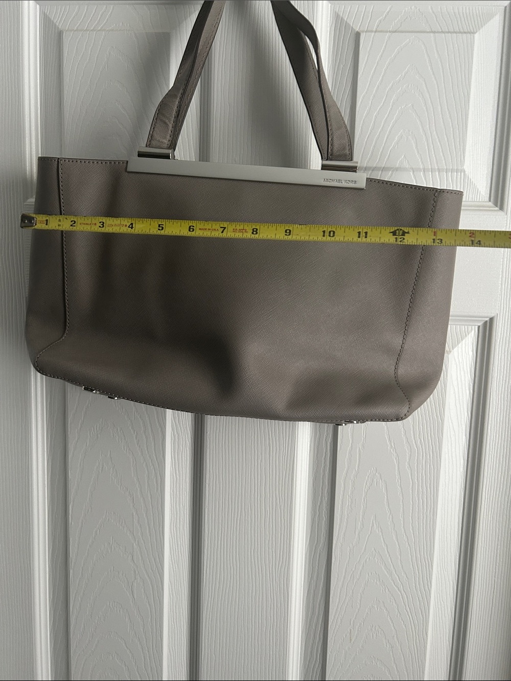 Michael Kors Taupe Gray Leather Shoulder Bag - Picture 14 of 16